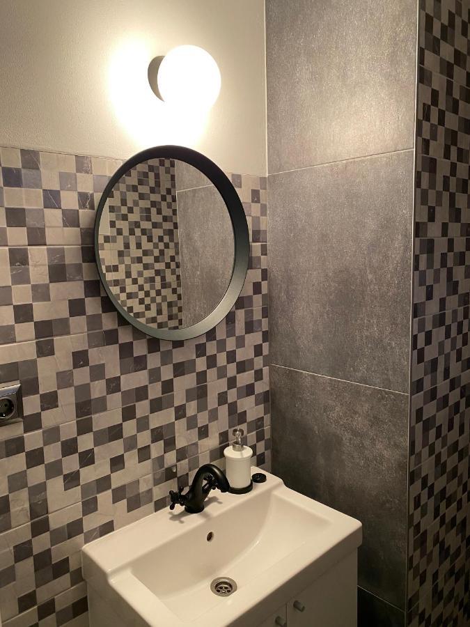 Studio Apartman Lora Lipik Esterno foto